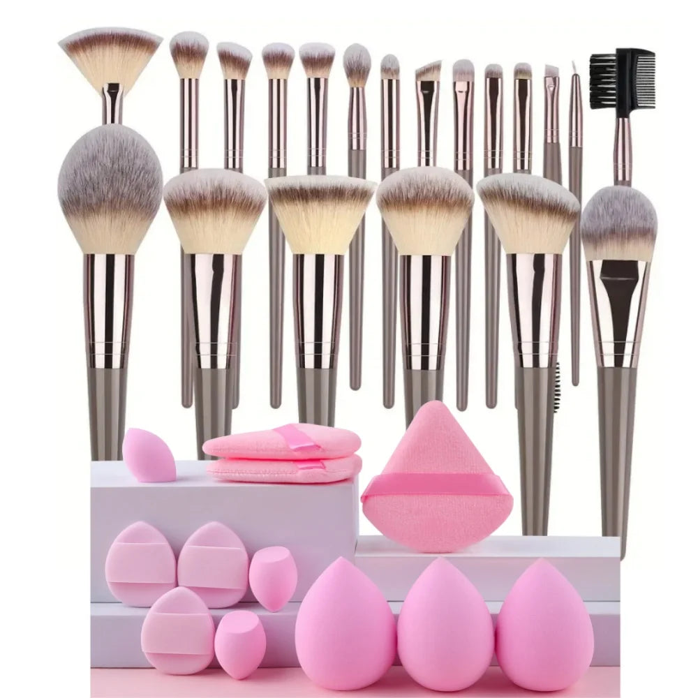 Professional Makeup Brush Set — Soft Fluffy Brushes for Foundation, Eyeshadow & Blush