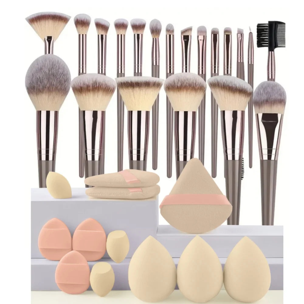 Professional Makeup Brush Set — Soft Fluffy Brushes for Foundation, Eyeshadow & Blush